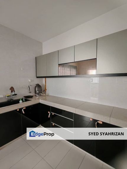CORNER UNIT AWANA PURI CONDO CHERAS KL, Kuala Lumpur, Cheras