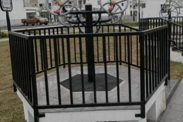 TOWNHOUSE GROUND FLOOR , TAMAN SENA EMAS , TASEK GELUGOR , PENANG 