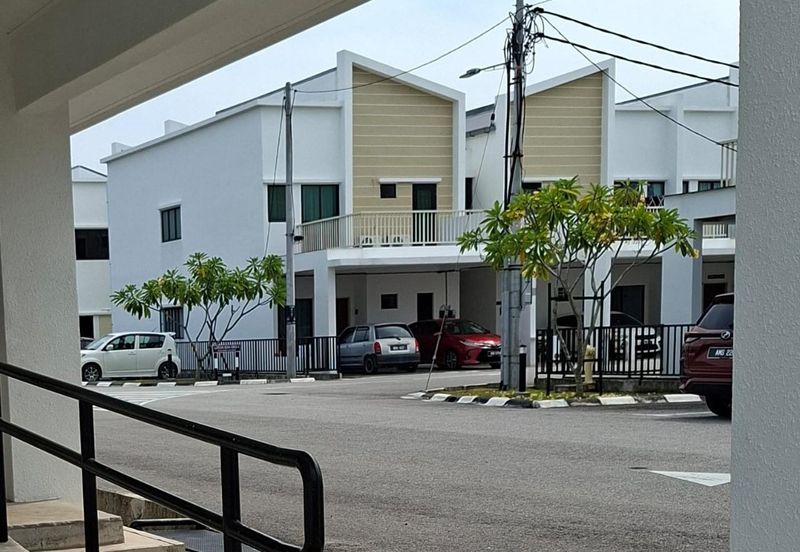 TOWNHOUSE GROUND FLOOR , TAMAN SENA EMAS , TASEK GELUGOR , PENANG 
