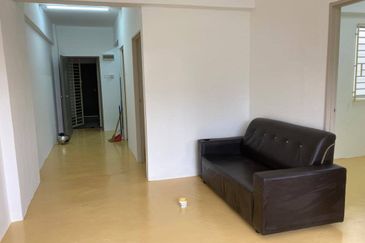 TAMAN RIA APARTMENT , BAYAN LEPAS , PENANG 