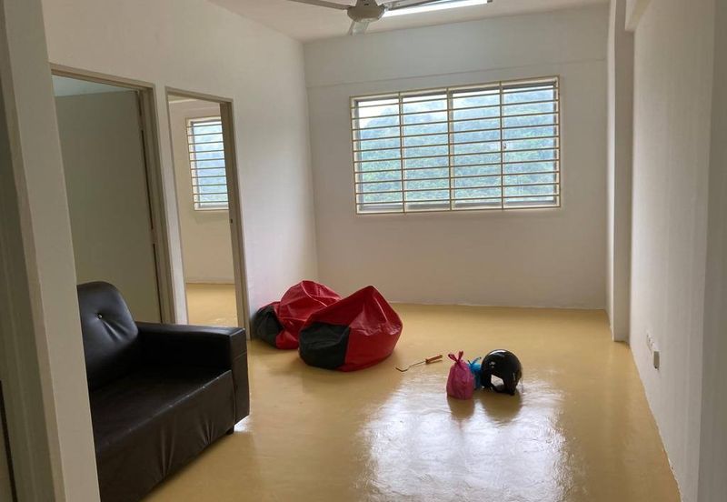 TAMAN RIA APARTMENT , BAYAN LEPAS , PENANG 