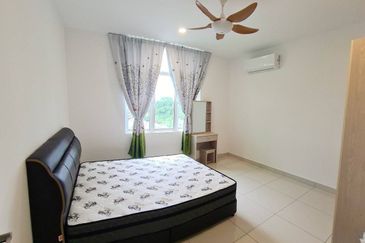 Setia Triangle Persiaran Kelicap