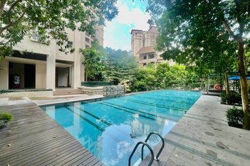 Seri Maya Condominium