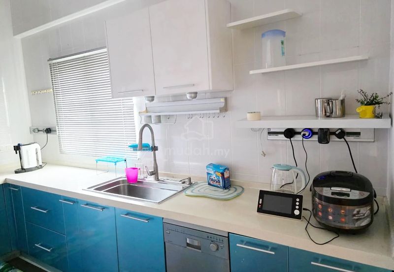 One World 2 (1-World II)