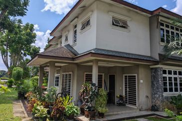 Two Storey terraced corner unit Serenity Garden, Cyberjaya, Selangor