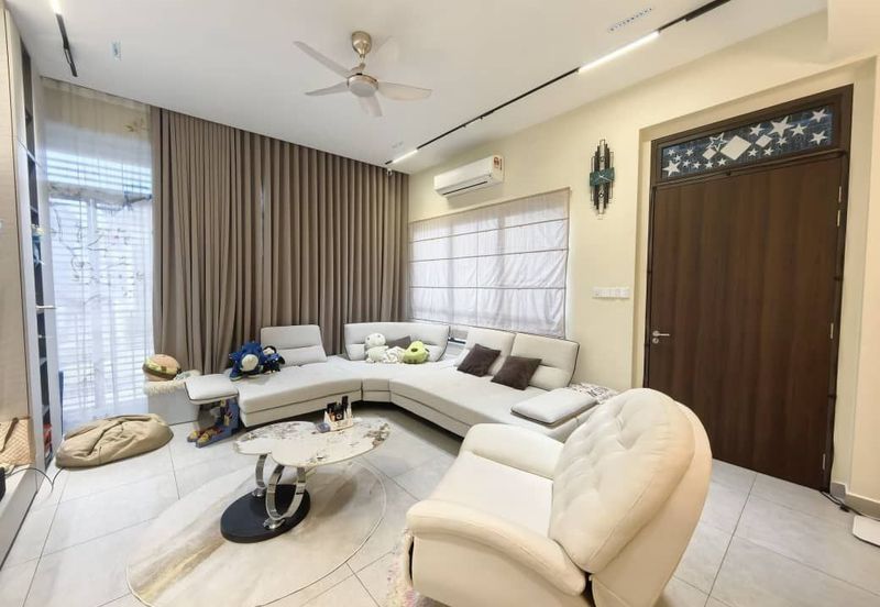 3-storey terrace house The Mulia Residences, Cyberjaya