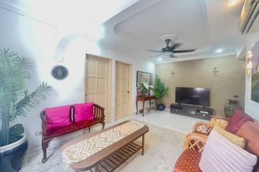 Flat PKNS AU3 (Blok 7 - 15)