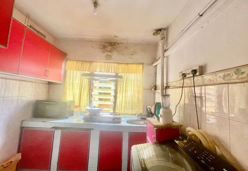 Flat PKNS AU3 (Blok 7 - 15)