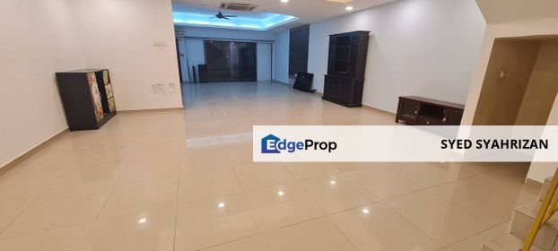Double Story Superlink House at TAMAN NUSAPUTRA, Taman Putra Perdana, Puchong, Selangor, Selangor, Puchong