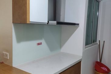 Arasia Perdana (The Clovers)