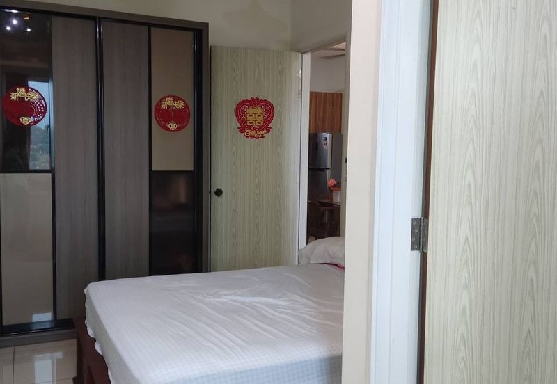 Arasia Perdana (The Clovers)