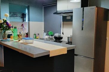 Kiara Court - Nilai Impian