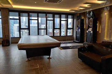 EXSIM | Ceylonz Suites