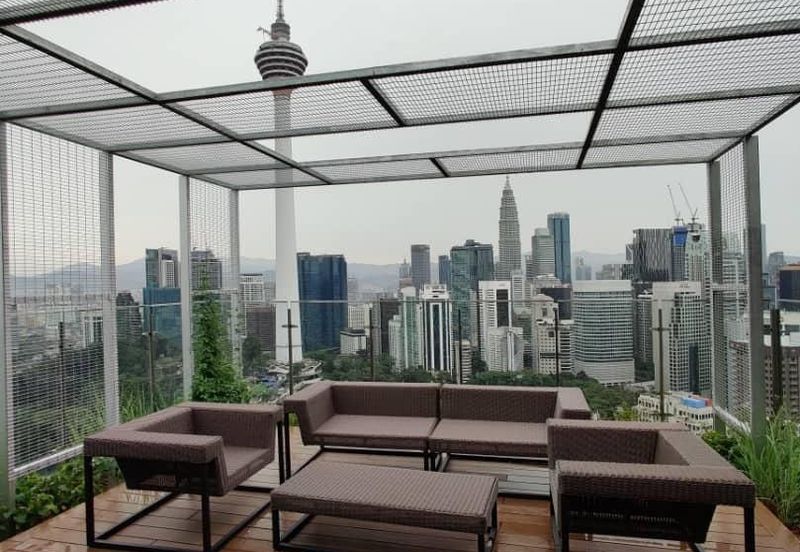 EXSIM | Ceylonz Suites