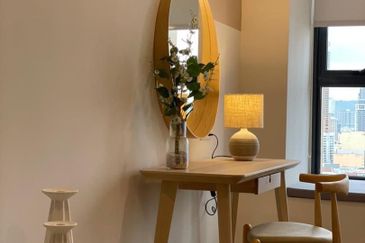 EXSIM | Ceylonz Suites