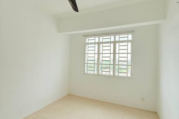 D'Piazza Condominium