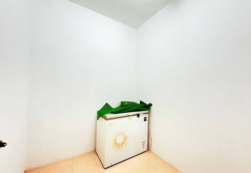 D'Piazza Condominium