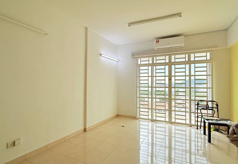 D'Piazza Condominium