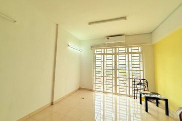 D'Piazza Condominium