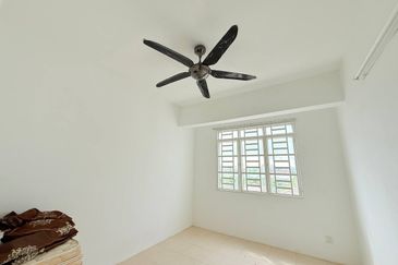 D'Piazza Condominium