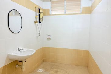 D'Piazza Condominium