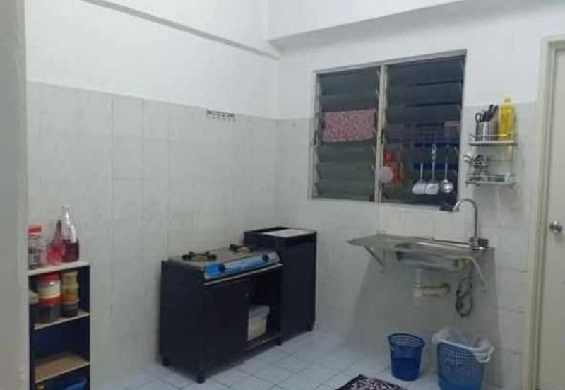 Brunsfield Service Apartment