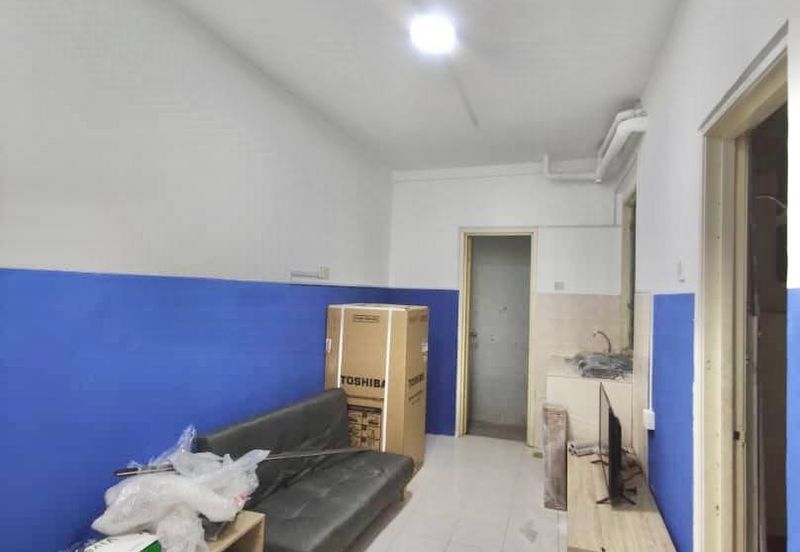 Vista Pinggiran, Taman Pinggiran Putra