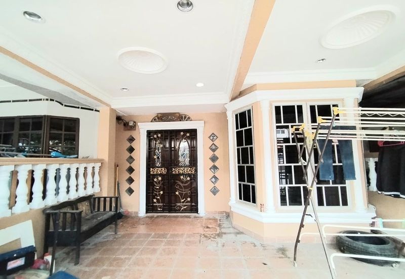 Bandar Mahkota Banting (Brooklands)