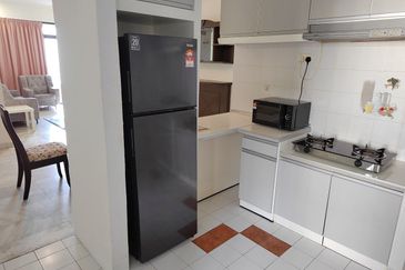 Marina Tower, Ratu Mutiara