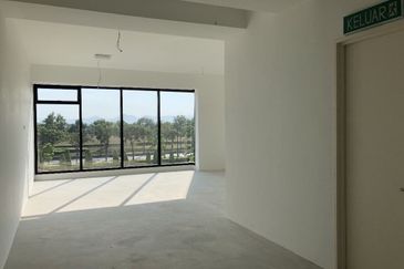 SHOPLOT FOR RENT AT JALAN VERVEA1 BANDAR CASSIA