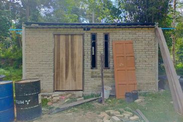 Land at Ulu Mahang - sungai petani 