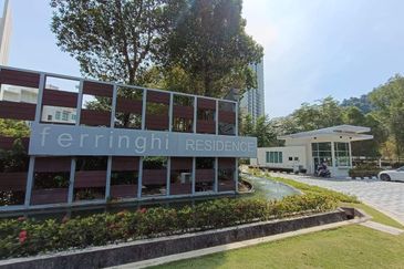 Feringghi Residence 