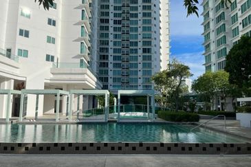 Arasia Perdana (The Clovers)