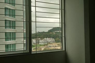 Arasia Perdana (The Clovers)