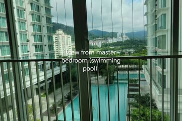 Arasia Perdana (The Clovers)