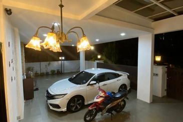 SEMI D- TANJUNG BUNGAH