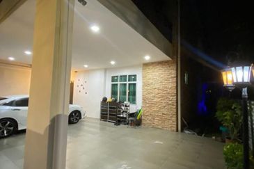 SEMI D- TANJUNG BUNGAH