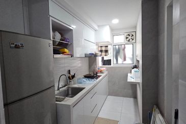 The Rise Collection 2