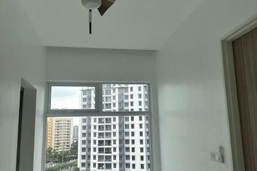 QuayWest Residence