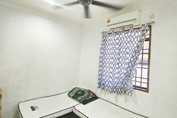 BUNGALOW BUKIT BAYU SUNGAI LALANG