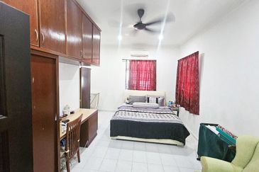 BUNGALOW BUKIT BAYU SUNGAI LALANG