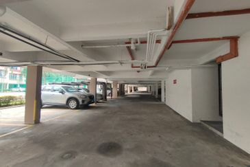 Subang Perdana Goodyear Court 8