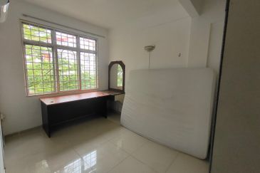 Subang Perdana Goodyear Court 8