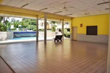 Pangsapuri Jati, Taman Subang Mewah