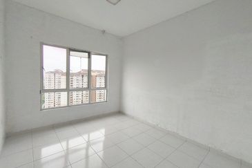 Residensi Laguna Biru 2