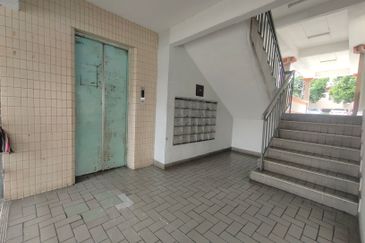 Subang Perdana Goodyear Court 8