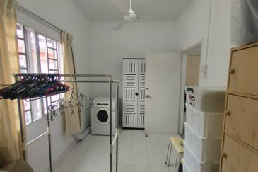 Subang Perdana Goodyear Court 8