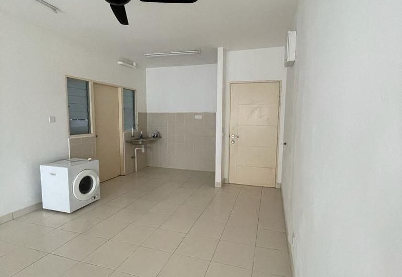 De Bayu Apartment @ Setia Alam