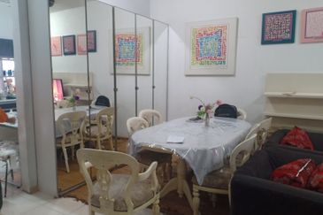 Jalan Pulau Angsa U10/41F