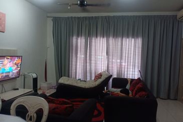 Jalan Pulau Angsa U10/41F